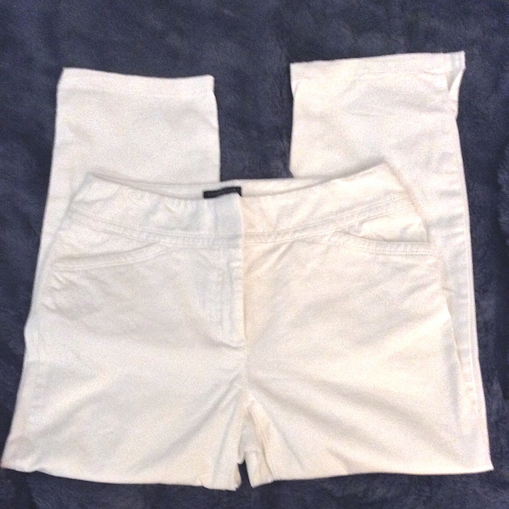 1pr.Women’s Petite Capri’s